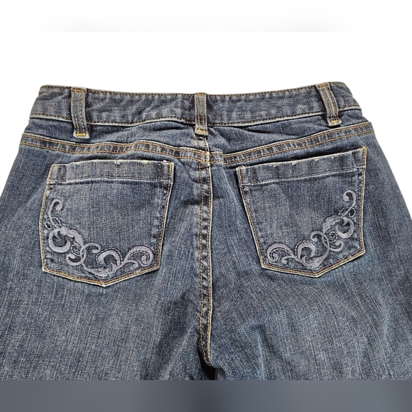 Ann Taylor Curvy Fit Lindsay Waist Cropped Capri size 4 - Picture 3 of 6